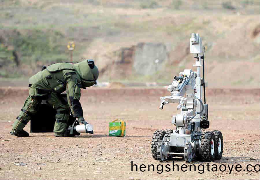 排爆機器人電機技術(shu)蓡數